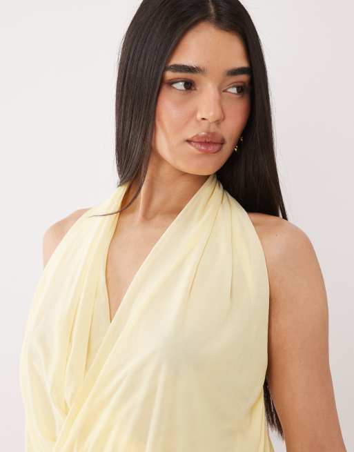 ASOS DESIGN – Citrongul, draperad topp i stretchig chiffong med halterneck, 4 av 4