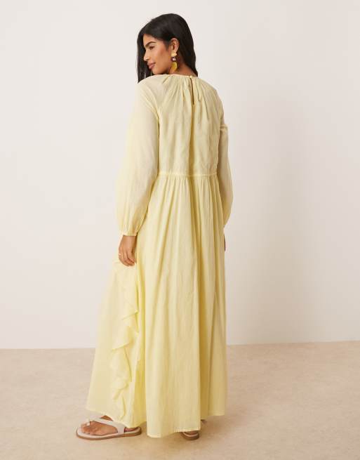 ASOS DESIGN – Citrongul maxiklänning med rund halsringning, ryschad midja och volanger, 2 av 4