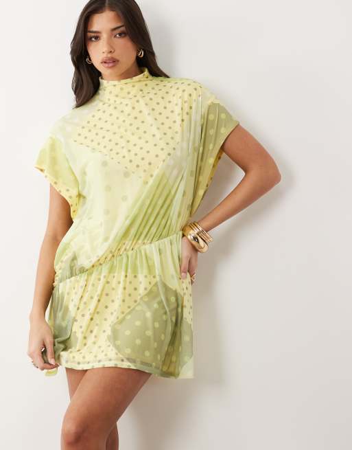 ASOS DESIGN – Citrongul, olika prickig, asymmetrisk miniklänning med blusärmar och utställda ärmar, 3 av 4