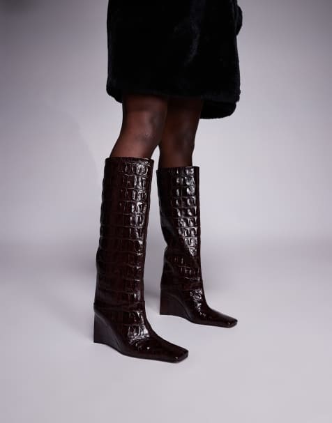 ASOS DESIGN Clarissa premium leather wedge pull on boots with chisel toe in burgundy croc emboss - view 1