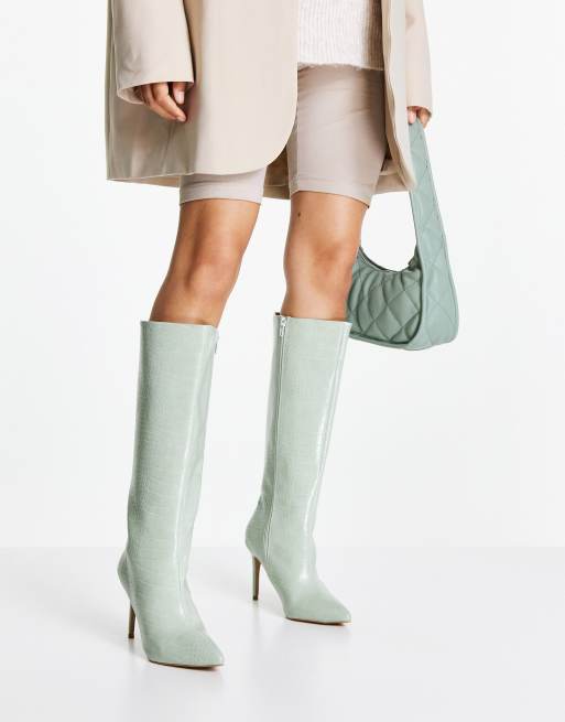 ASOS DESIGN – Claudia – Kniehohe Stiefel in Blassgrün