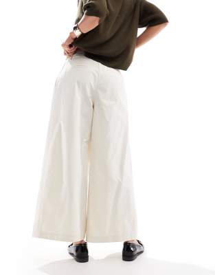 Asos Design Petite Clean Cotton Cropped Wide Leg Pants With Seam Detail