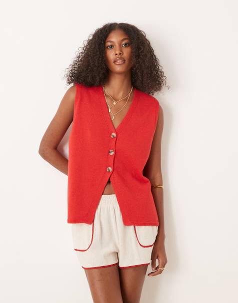 ASOS DESIGN clean knitted relaxed fit waistcoat in red - view 1