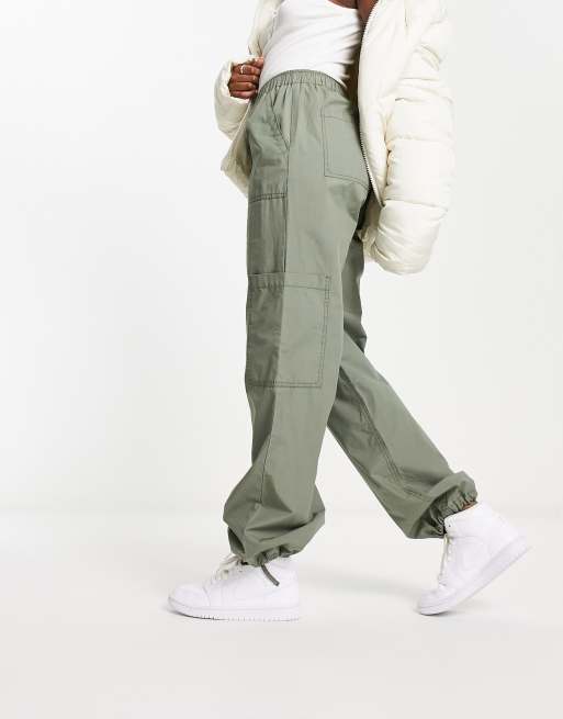 ASOS DESIGN clean pull on cargo pants in Sage | ASOS