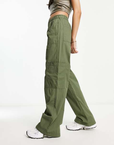 ASOS DESIGN clean pull on cargo pants in Sage - view 1