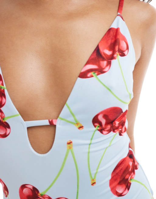ASOS DESIGN – Cleo – Badeanzug mit tiefem Ausschnitt mit Zierausschnitt und Kirschprint, 2 von 4