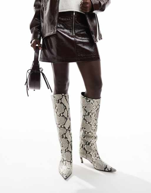 ASOS DESIGN - Cleo - Knæstøvler med kitten-hæl og slangemønster i premium-læder, 2 af 4