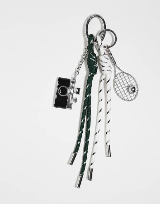 ASOS DESIGN - Clip pour sac style festival avec cordon vert et breloques tennis - Multicolore
