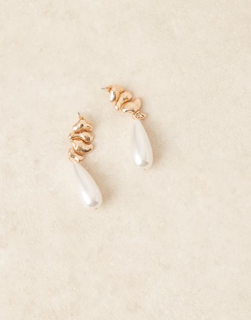 ASOS DESIGN - Clous d'oreilles avec pendant effet fondu et perle fantaisie, 2 de 3
