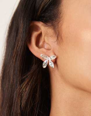 Clous d'oreilles en plaqué argent avec petite fleur-Argenté