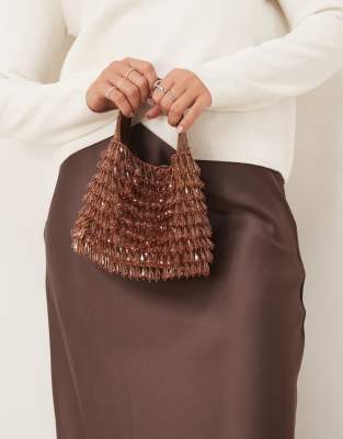 ASOS DESIGN - Clutch in Schokobraun mit Tropfen-Perlenanhängern-Brown