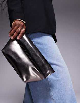 ASOS DESIGN - Clutch in Stahlgrau mit Roll-Top-Verschluss-Silber