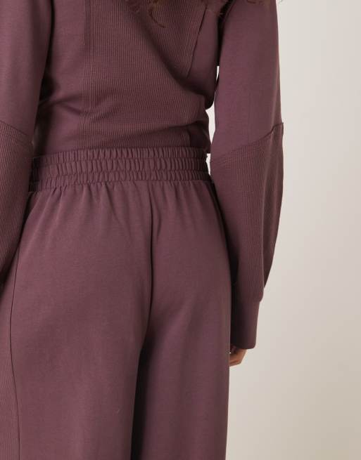 ASOS DESIGN co-ord barrel leg jogger with waffle panel detail in plum, 3 of 5