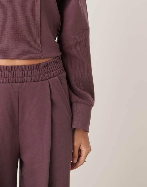 ASOS DESIGN co-ord barrel leg jogger with waffle panel detail in plum, 5 of 5