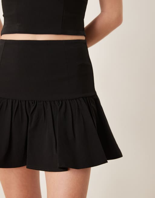 ASOS DESIGN co-ord bengaline flippy mini skirt in black, 5 of 5