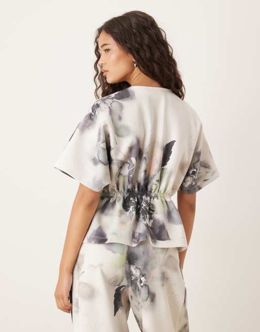 ASOS DESIGN co-ord cinched waist top in scuba-style fabric with all over floral design - MULTI, 3 of 4