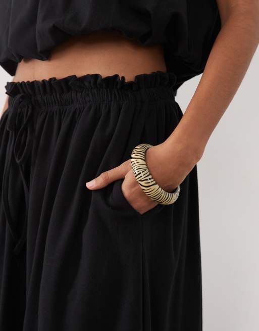 ASOS DESIGN co-ord full skirt in black, 3 of 5