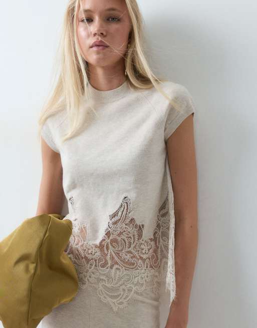 ASOS DESIGN - Coordinato in maglia compatta color avena con canotta e pantaloni con finiture in pizzo, 2 di 3