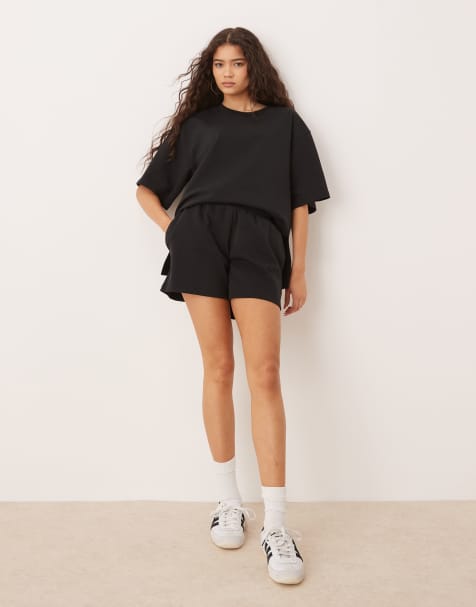 ASOS DESIGN co-ord interlock short in black - view 1