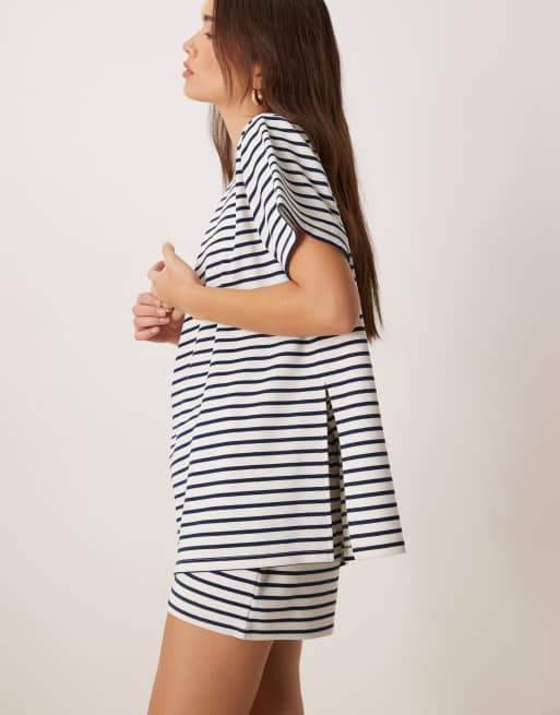 ASOS DESIGN co-ord interlock short In navy and white stripe, 5 of 5