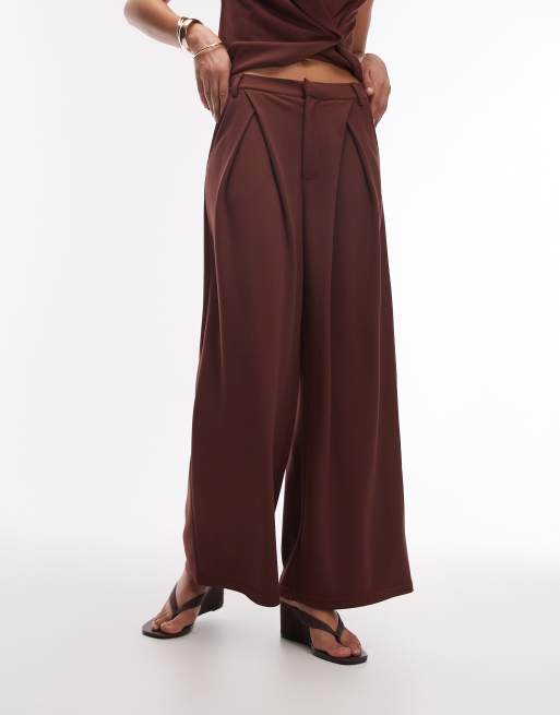 ASOS DESIGN co-ord jersey twill pleat wide leg trousers in chocolate, 5 of 5