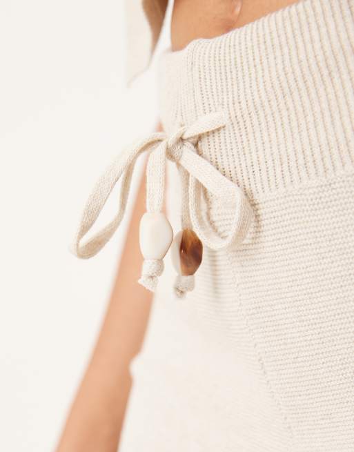 ASOS DESIGN co-ord knit linen mix shorts in stone, 4 of 5