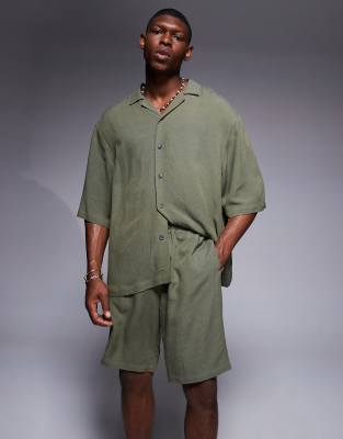 ASOS DESIGN co-ord linen shorts in long length in green - view 1