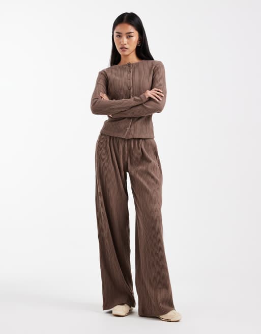 ASOS DESIGN co-ord long sleeve button through brushed rib top in chocolate, 3 of 4
