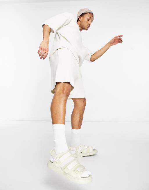ASOS DESIGN oversized waffle set in beige, 3 of 3