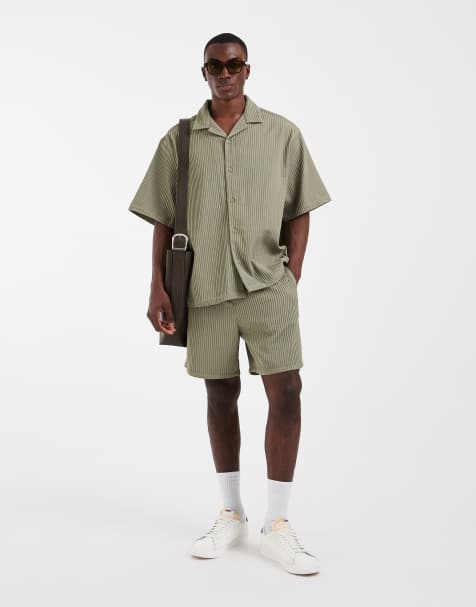 ASOS DESIGN co-ord plisse shorts in mid length in khaki - view 1