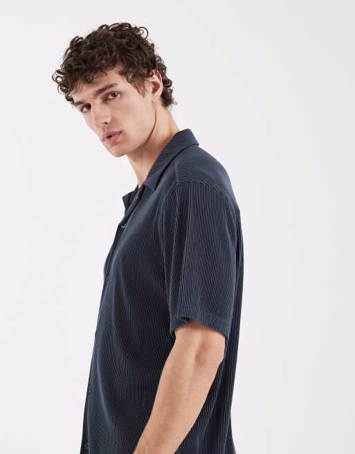 ASOS DESIGN co-ord regular fit revere plisse shirt in blue, 4 of 5