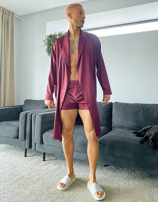 Gifts co-ord satin dressing gown in burgundy 