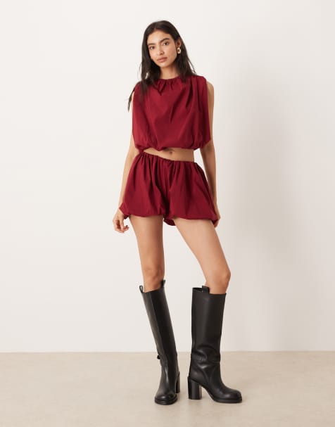 ASOS DESIGN - Co-ord set met hoogsluitende pof-top en shorts in bordeauxrood - view 1