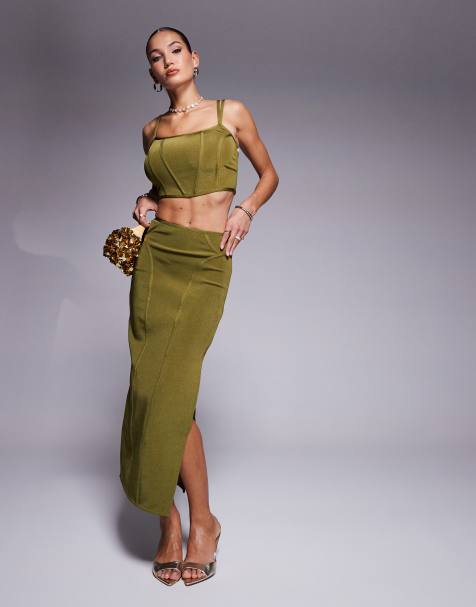 ASOS DESIGN - Co-ord set van bandage korsettop met camibandjes en midi-rok in olijfgroen - view 1