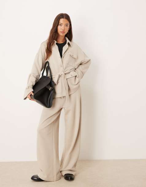 ASOS DESIGN - Co-ord set van trainingspak in stone - view 1