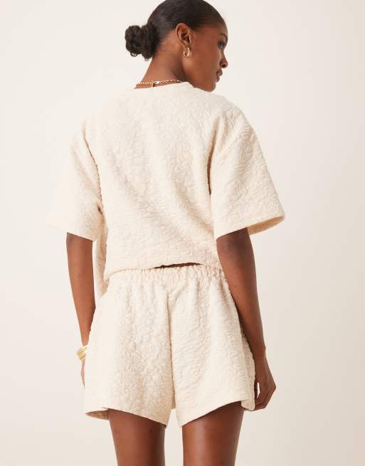 ASOS DESIGN co-ord short in floral jacquard in cream, 5 of 5