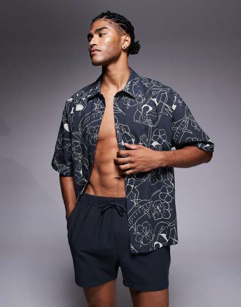 ASOS DESIGN co-ord shorts in short length in black - view 1