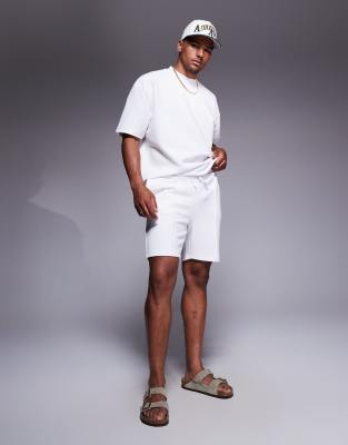 ASOS DESIGN co-ord slim fit shorts in white - view 1