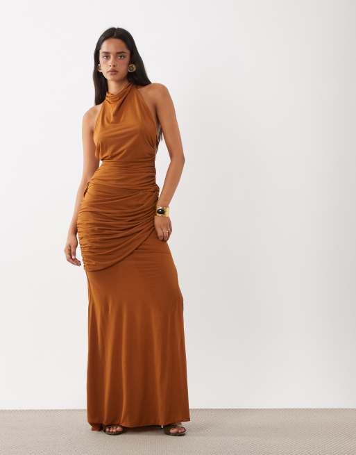 ASOS DESIGN Co-ord Stretch-Chiffon mit Drapierung, offenem Rücken und Neckholder in Ginger, 2 von 4