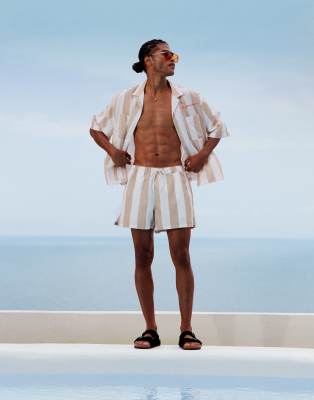 ASOS DESIGN ASOS DESIGN co-ord swim shorts in short length with neutral stripe