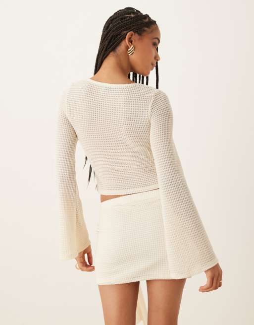 ASOS DESIGN co-ord textured v neck flared sleeve top with gold trim in cream, 4 of 4