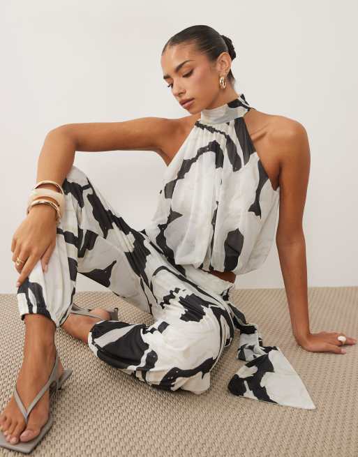 ASOS DESIGN co-ord volume balloon trousers  with wrap front detail in mono print, 2 of 5