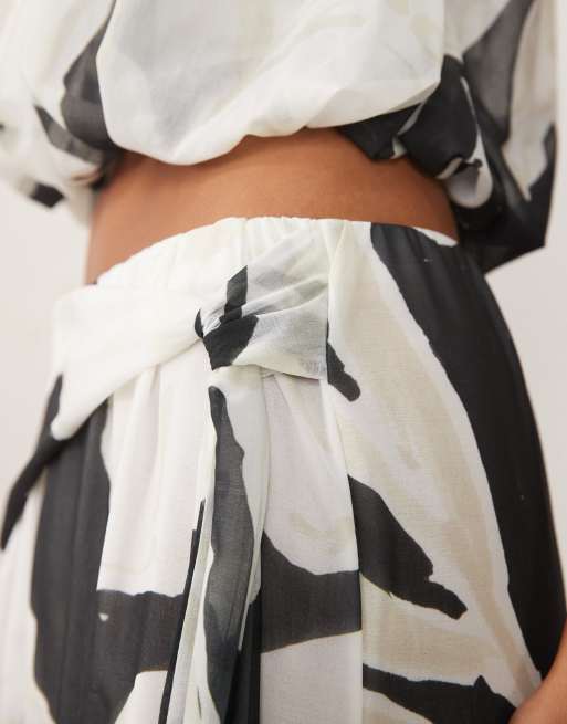 ASOS DESIGN co-ord volume balloon trousers  with wrap front detail in mono print, 4 of 5
