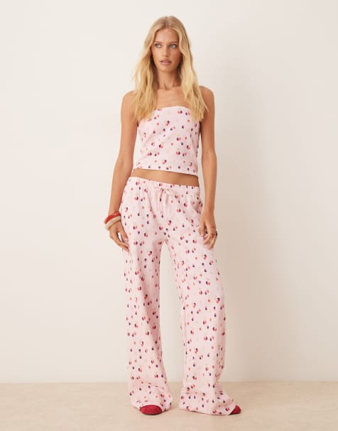 ASOS DESIGN co-ord waffle bandeau in pink ditsy floral - MULTI - view 1