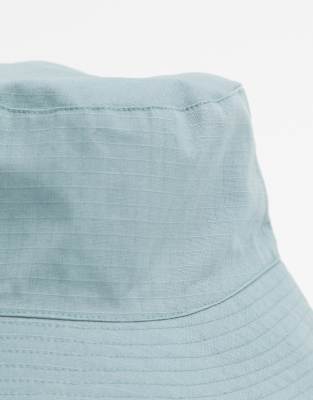 baby blue sun hat