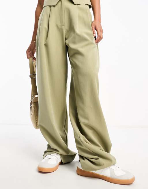 ASOS Green Pleated Wide Leg Flowy Pants Women's Size 0 - beyond