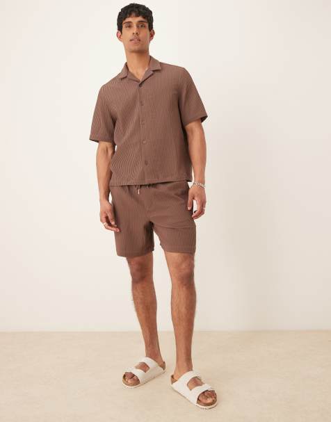 ASOS DESIGN co-ord wide plisse short in brown - view 1