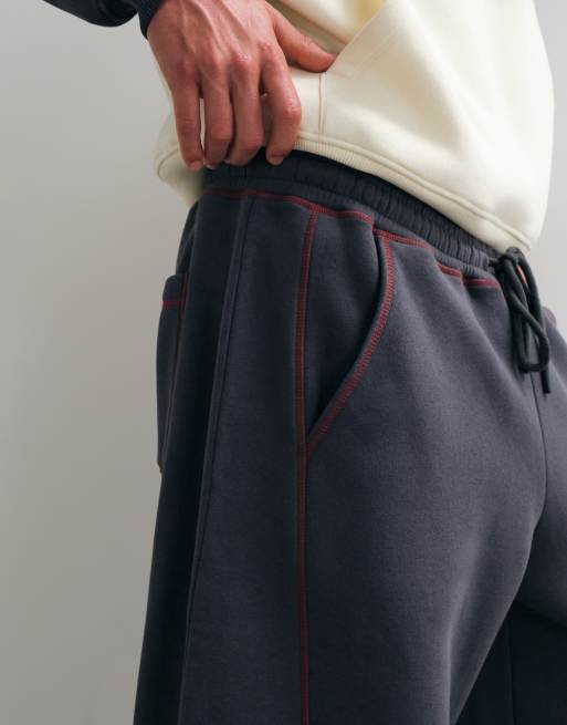 ASOS DESIGN Cocoon-Fit-Jogger mit Kontrast-Steppnähten in Anthrazit, 3 von 5