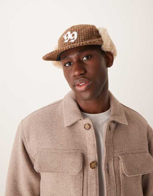 ASOS DESIGN - Colbacco marrone a quadri heritage