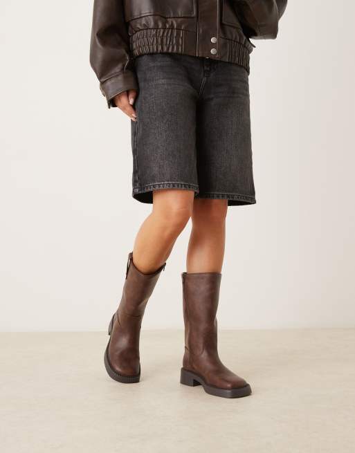 ASOS DESIGN Colby pull on trucker knee boots in brown, 2 of 4